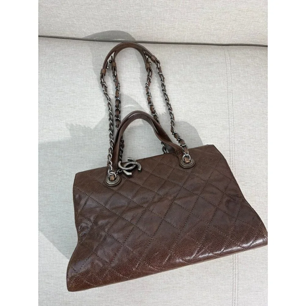 CHANEL Brown Caviar Coco Handle Large SHW - Picture 6 of 15